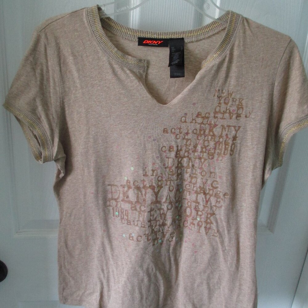 Vintage DKNY Active t-shirt